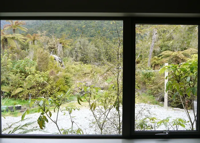 Franz Josef Treetops